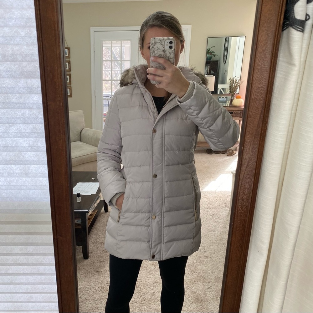 NWT Michael Kors Puffer Coat in Taupe “Sand” color, Size S